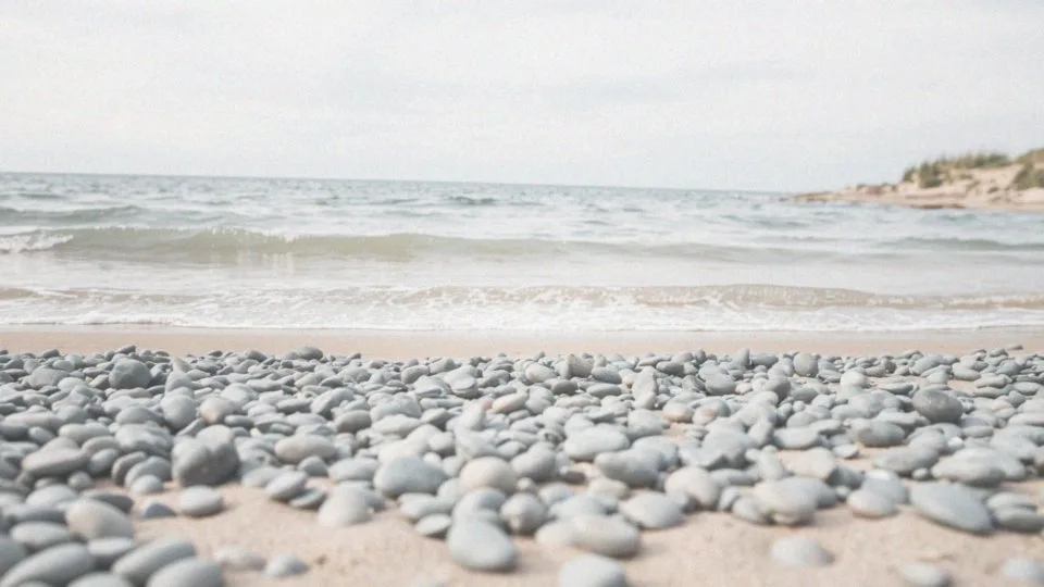 Jak kolor turkusowy jest związany z naturą i morzem?
