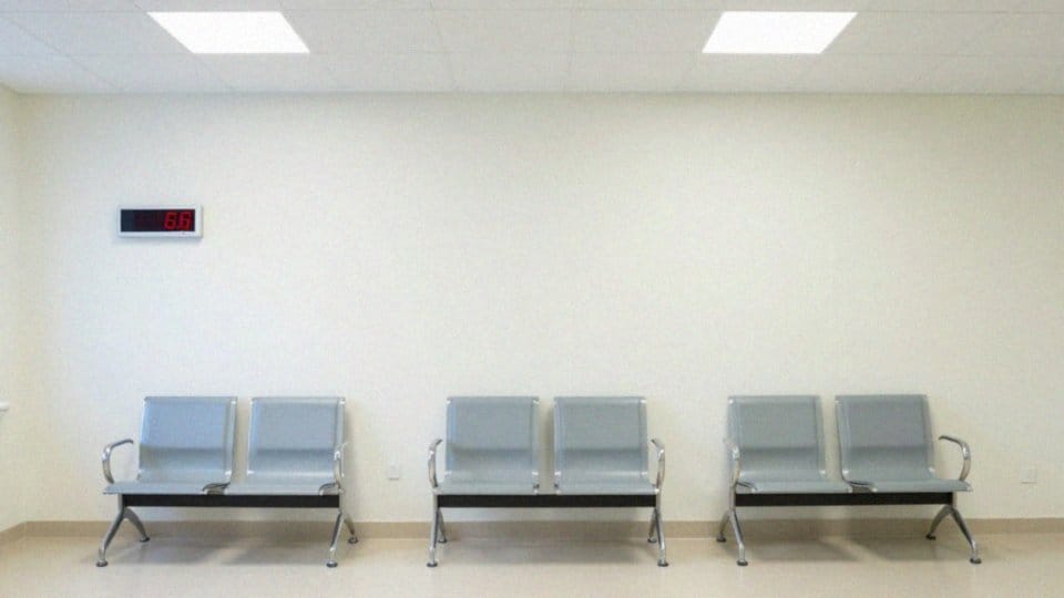 Kiedy zgłosić lekarzowi myśli samobójcze i inne niepokojące objawy?