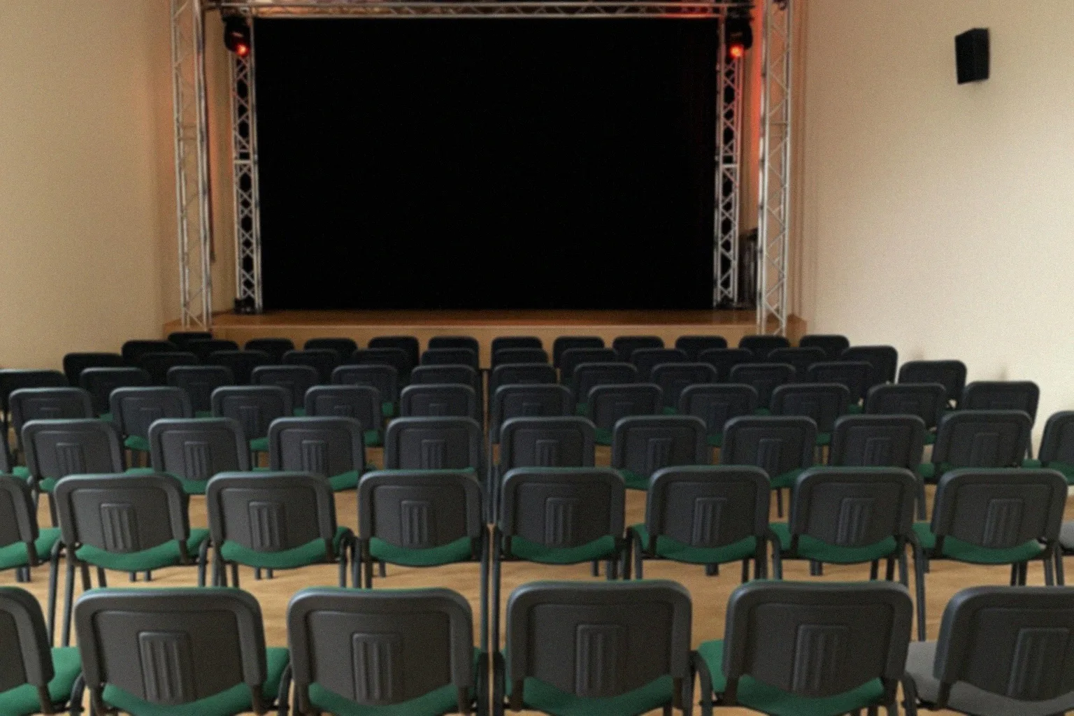 Międzynarodowy Festiwal Filmów Krótkometrażowych ŻUBROFFKA: Sukces na Podlasiu