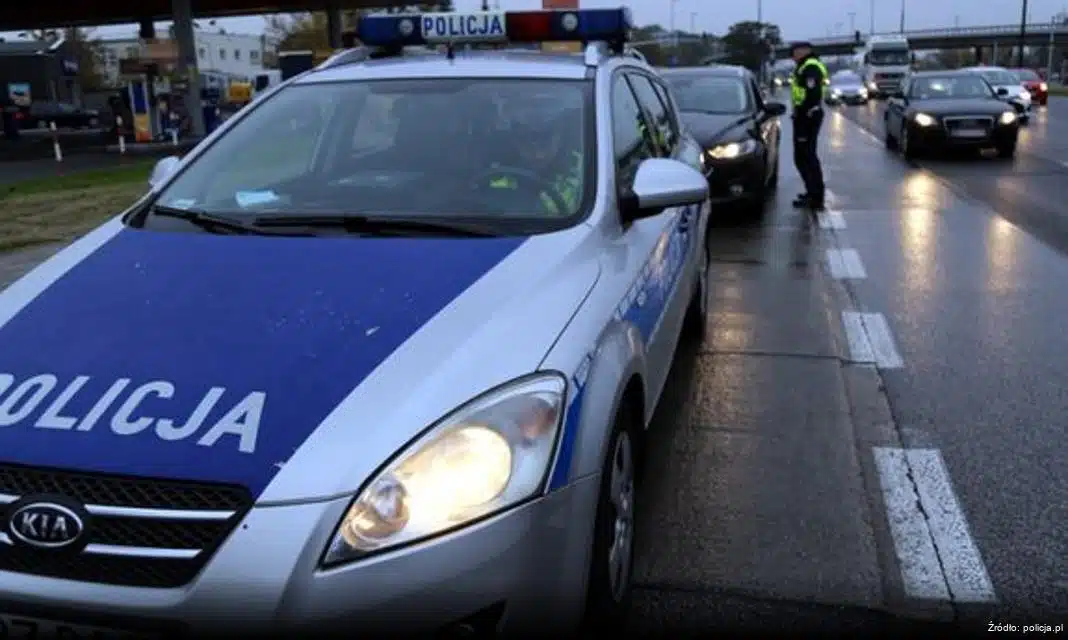 Kierowca Volkswagena zatrzymany za przekroczenie prędkości i fałszerstwo danych