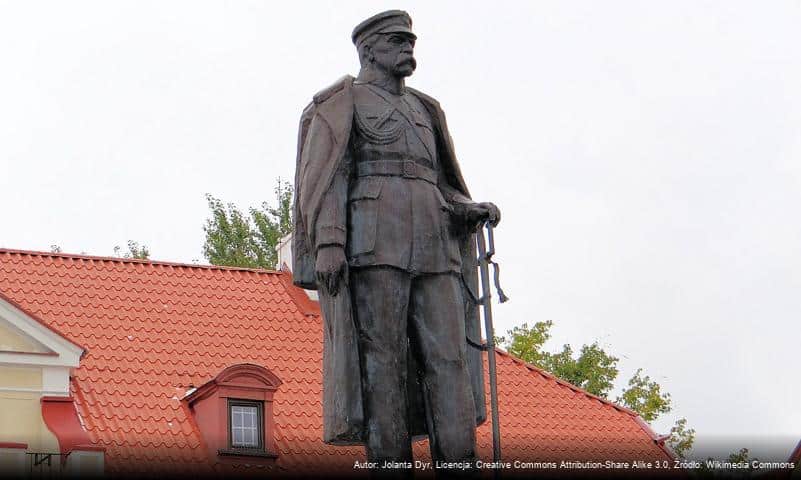 Pomnik marszałka Józefa Piłsudskiego w Białymstoku